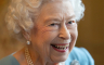 Novi skandal na pomolu: Je li kraljica uopšte pozirala sa svojim unucima? (FOTO)