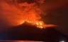Vulkan u Indoneziji ne miruje: Oblaci dima i pepela na nebu, zatvoren aerodrom