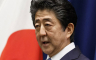Pucano na bivšeg japanskog premijera Abea, bore mu se za život (VIDEO)