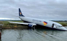 Boeing 737 završio u jezeru (VIDEO)
