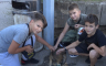 Dječaci spasili povrijeđeno štene i položili ispit humanosti