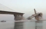 Urušio se veliki most preko rijeke Gang (VIDEO)