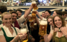 Iako je krigla piva koštala 14,9 evra, Oktoberfest oborio rekord po posjeti