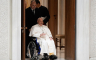 Papa Franjo prevezen u bolnicu