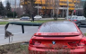 BMW-om izvalio stub ulične rasvjete kod "Elektroprivrede" (VIDEO)