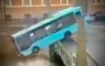 Tragedija u Rusiji: Autobus pun putnika pao u rijeku, najmanje sedam mrtvih (VIDEO)