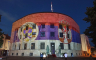 Palata Republike osvijetljena bojama zastave Srpske i Srbije