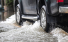 Bujice poplavile saobraćajnicu i dva domaćinstva u Novom Gradu