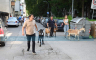 Doveli koze da ih napoje ispred "Vodovoda" u Banjaluci (VIDEO)