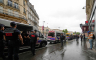 Pariz od sjaja do očaja: Migrante i beskućnike na silu potrpali u autobuse (VIDEO)