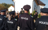 Sahranjen policajac ubijen u krvavom piru maloljetnika (VIDEO)