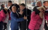 Radnik obezbjeđenja davio ženu na ulazu u Skupštinu grada Kragujevca (VIDEO)