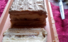 Brza torta sa mljevenim keksom i bananama